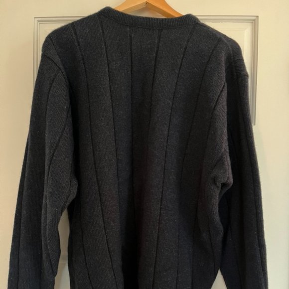 New Zealand Wool Crewneck Sweater - L - Picture 8 of 8